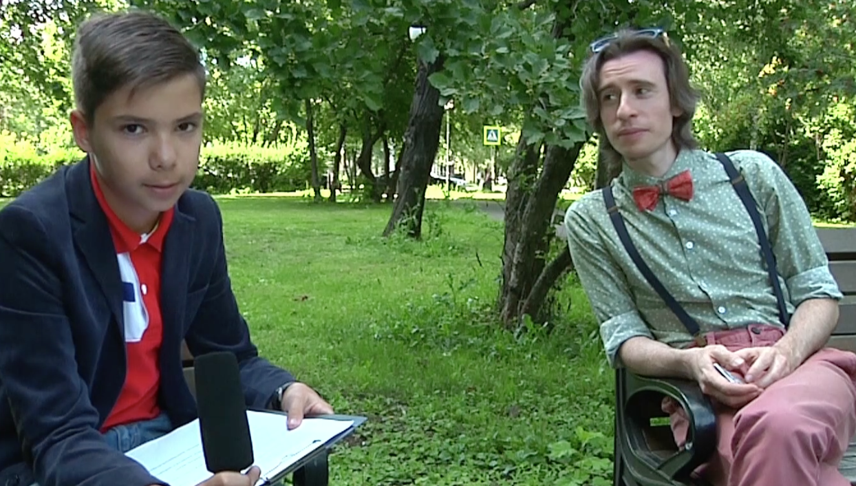 Интервью с режиссером телеканала "Карусель" Антоном Михалевым. ВИДЕО